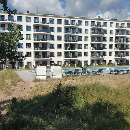 Garden Apartment *
